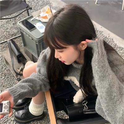 忧郁小妇人